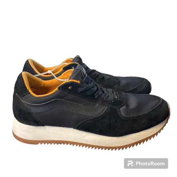 Vans Men's Black Orange UltraCush Suede Athletic Trainer Sneaker sz 7 minimalist - Picture 1 of 10